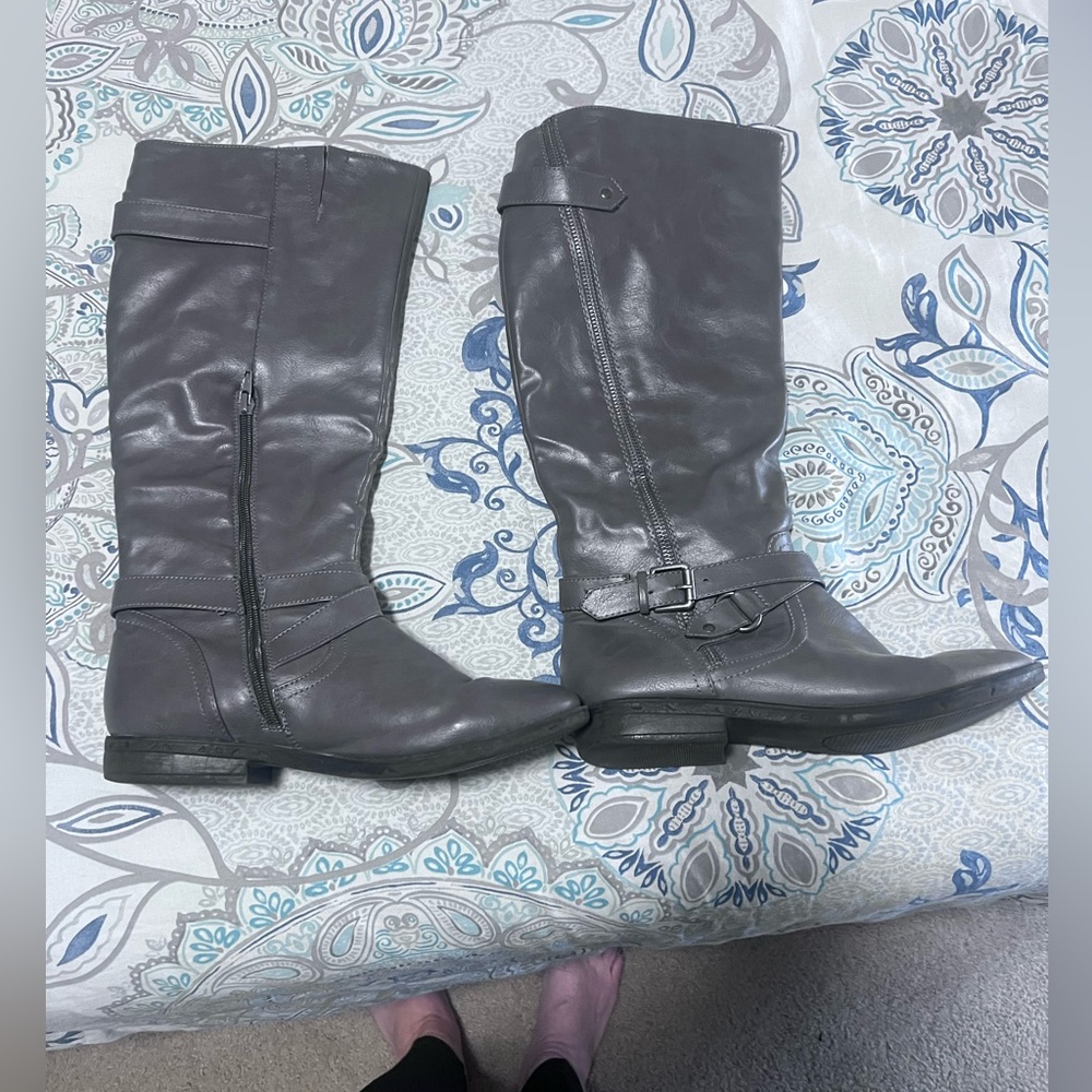 Gray Leather Boots